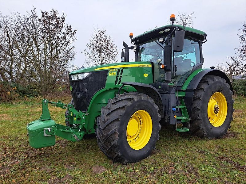 John Deere 7290R E23 LED Vollausstattung mit wenigen Bh