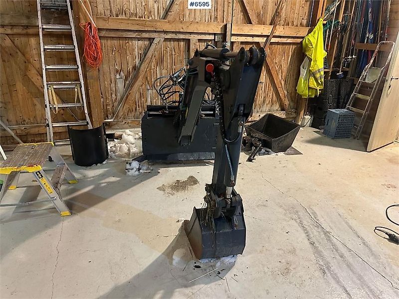 Avant 250 graveaggregat