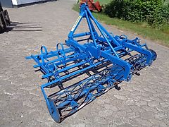 Köckerling Köckerling Kurzkombination 250 cm Arbeitsbreite mit 280 cm Krümmlerwalzenbreite330 mm Durchmesser zur exakten Bodenbearbeitung