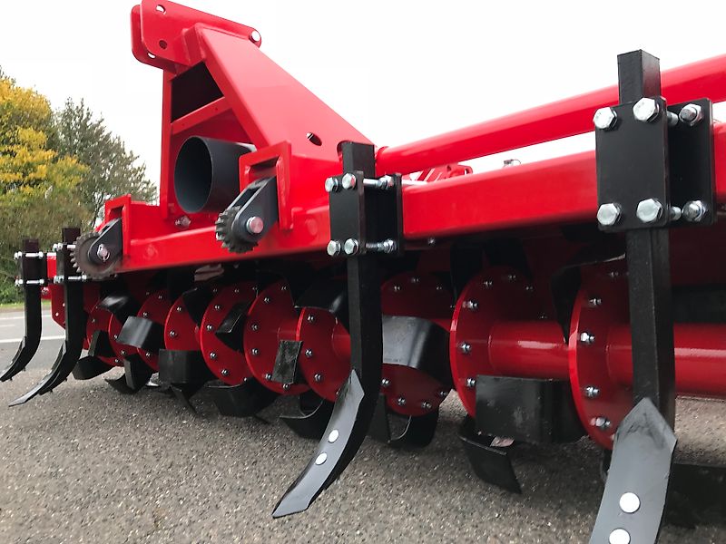 Minos Agri Bodenfräse T-ATRT 2500 mit Rohrstabwalze 250cm Arbeitsbreite