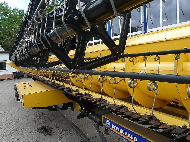 New Holland CX 8.80 mit SW Varifeed 8.53m u SWW