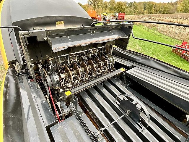 New Holland BigBaler 1270 Plus