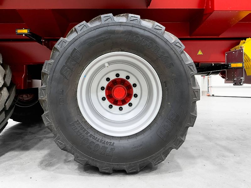 Krampe Big Body 900 (BB 900) 28 tons capacity, 46,1 m3, 3 axles, 80 cm extension, Made in Germany, premium trailer