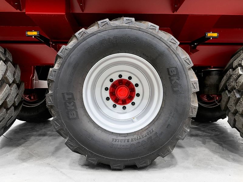 Krampe Big Body 900 (BB 900) 28 tons capacity, 46,1 m3, 3 axles, 80 cm extension, Made in Germany, premium trailer