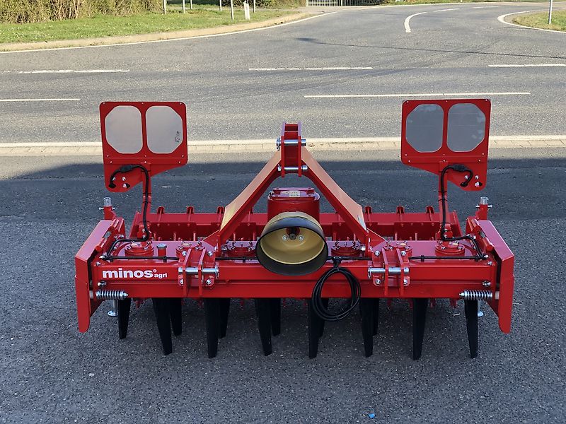 Minos Agri Kreiselegge Wein,-Obstbau M-DRAM-1750-AM mit Packerwalze