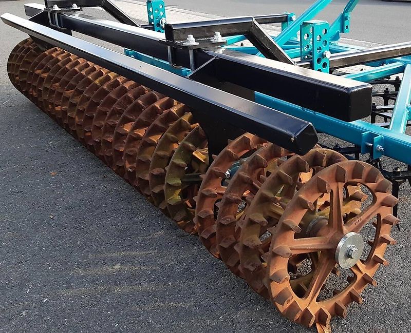 BM Maschinenbau Crosskillwalze 440Ø 3m Arbeitsbreite mit gebrauchten, gut erhaltenen Ringen