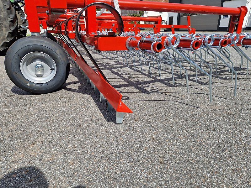 JAR-MET 9m Wiesenstriegel Striegel APV Pneumatisches Nachsaatgerät