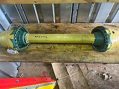 GKN Gelenkwelle WWZ 2480 STF 25