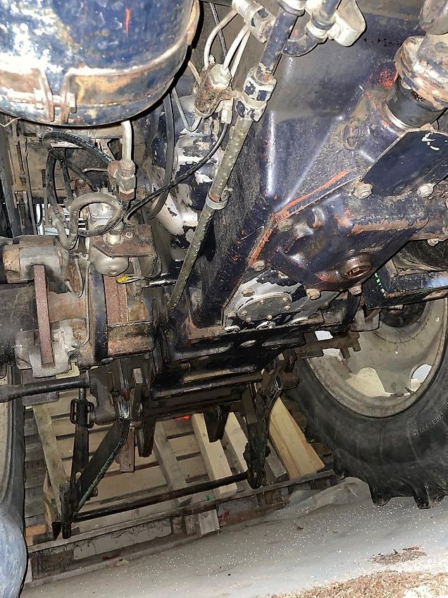 Deutz-Fahr DX 4.70 (D 1040 AT DS)