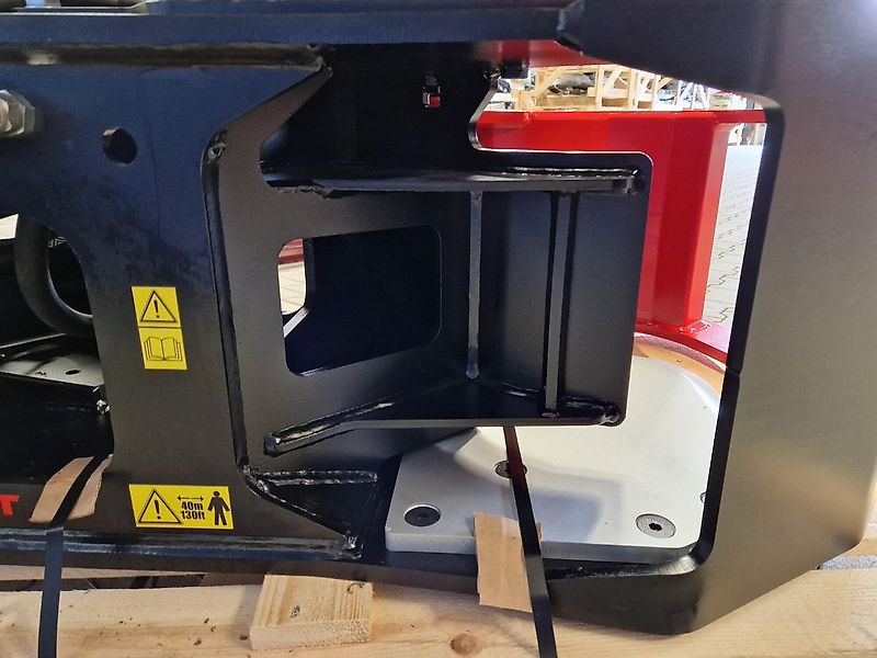 TREE HUGGER TH 4000 S Fällgreifer /Baumschere /Fällkopf für Bagger-***Aktionsangebot***