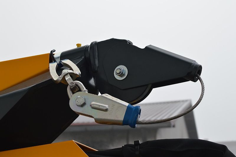 Uniforest Uniforest Scorpion Premium 3 Joy Rückezange mit Funkseilwinde