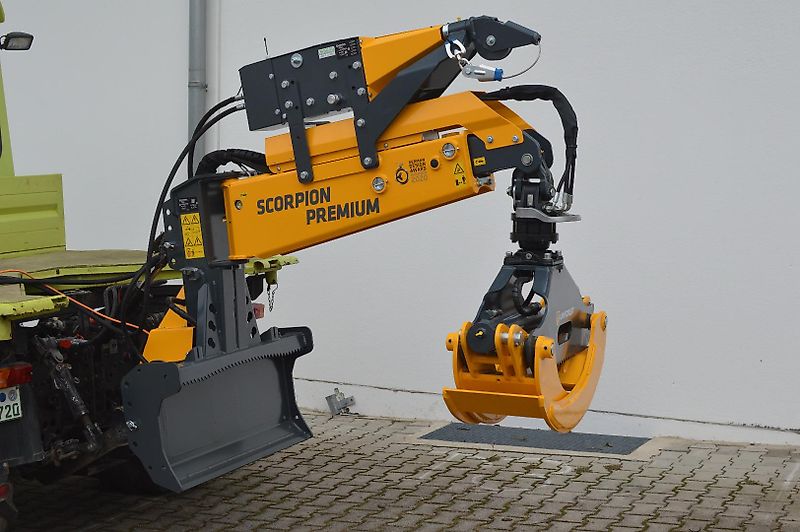 Uniforest Uniforest Scorpion Premium 3 Joy Rückezange mit Funkseilwinde