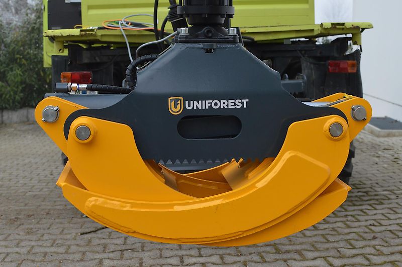 Uniforest Uniforest Scorpion Premium 3 Joy Rückezange mit Funkseilwinde