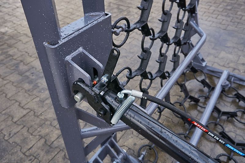 Top-Agro HaevyDuty AKTIONSPREIS Sehr ROBUSTE Wiesenegge 3m 4 Reihig Mech. Klappbar NEU