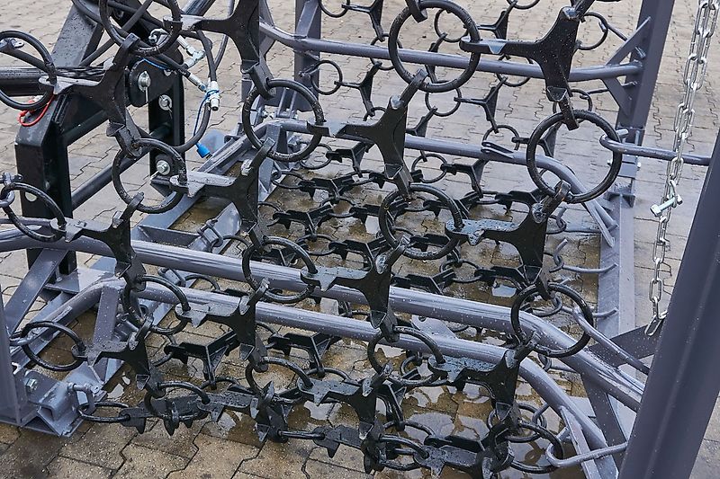 Top-Agro HaevyDuty AKTIONSPREIS Sehr ROBUSTE Wiesenegge 3m 4 Reihig Mech. Klappbar NEU