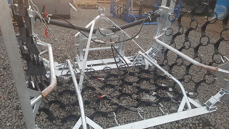 Top-Agro HaevyDuty AKTIONSPREIS Sehr ROBUSTE Wiesenegge 3m 4 Reihig Mech. Klappbar NEU