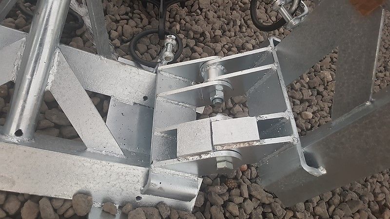 Top-Agro HaevyDuty AKTIONSPREIS Sehr ROBUSTE Wiesenegge 3m 4 Reihig Mech. Klappbar NEU