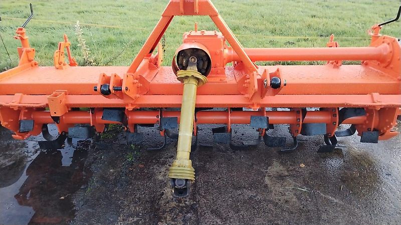 Howard Keine Maschio HR 40 Bodenfräse 265cm mit Pakerwalze 400mm Frässmesser 100% 60 Stück