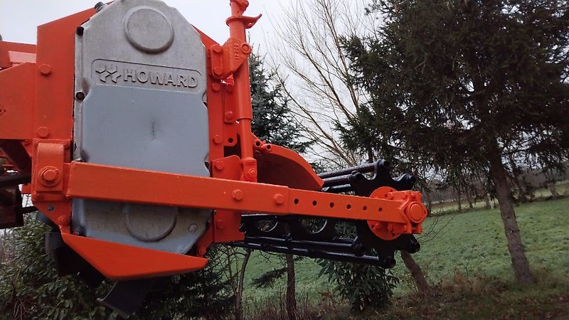 Howard Keine Maschio HR 40 Bodenfräse 265cm mit Pakerwalze 400mm Frässmesser 100% 60 Stück