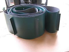 BELTech-GmbH Lüdenscheid Transportband, Förderband Einzugsband Vorschubband Abführband für Brennholzautomat, Sägespaltautomat, Sägespalter, Holzspalter, Wippsäge, Brennolz, Kaminholz, Pellets, der Fabrikate Posch, Uniforest, Tajfun, Japa, Pilkemaster, Regon, BGU, Hakki Pilke, Rav