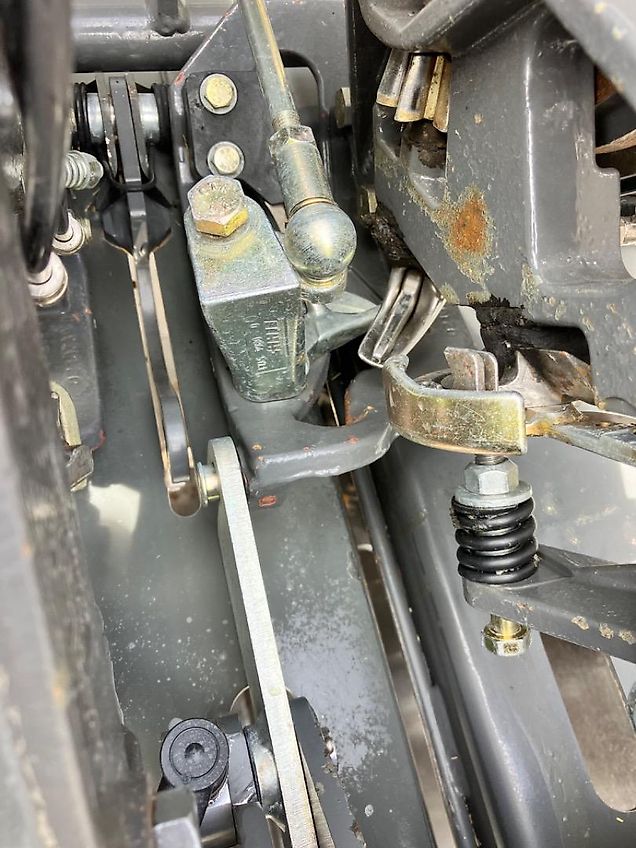 Claas Quadrant 4200 Rc