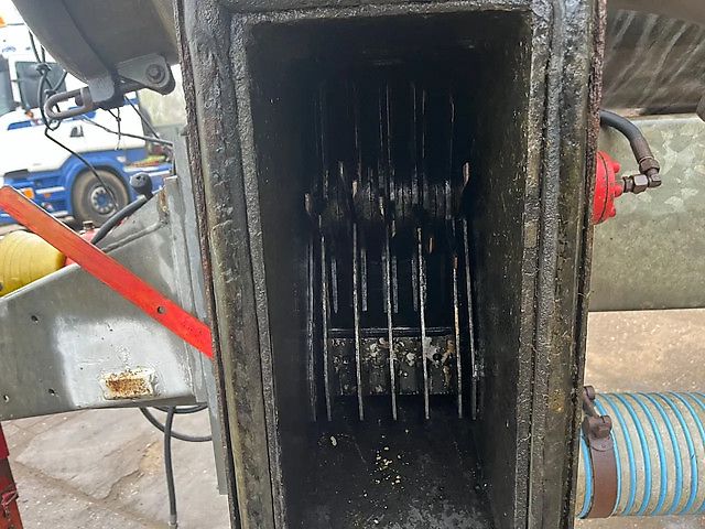 Schuitemaker Robusta 7800 7.8 m3 Bemester tank Giertank