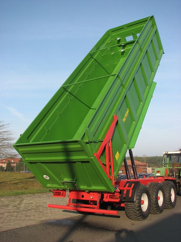 Pronar Tridemmuldenkipper, T 682; 30 to, NEU