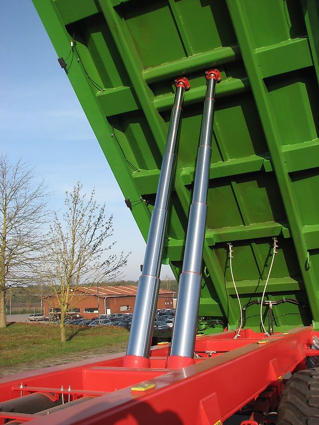 Pronar Tridemmuldenkipper, T 682; 30 to, NEU