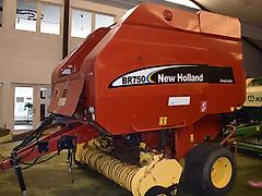 New Holland BR 750 CropCutter