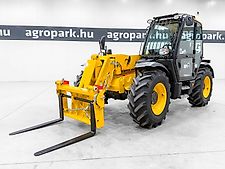JCB 531-70 telehandler with 7 m lifting height, 3.100 kg capacity, Joystick, air conditioner, pallet forks, Powershift, Q-fit