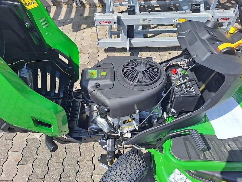 John Deere X167R