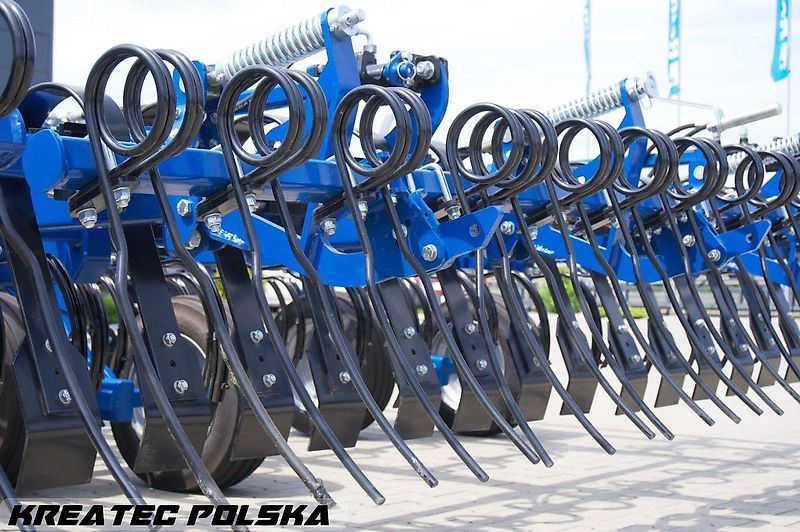 Rolmako Aufsattel-Saatbettgrubber VibroSTAR U445