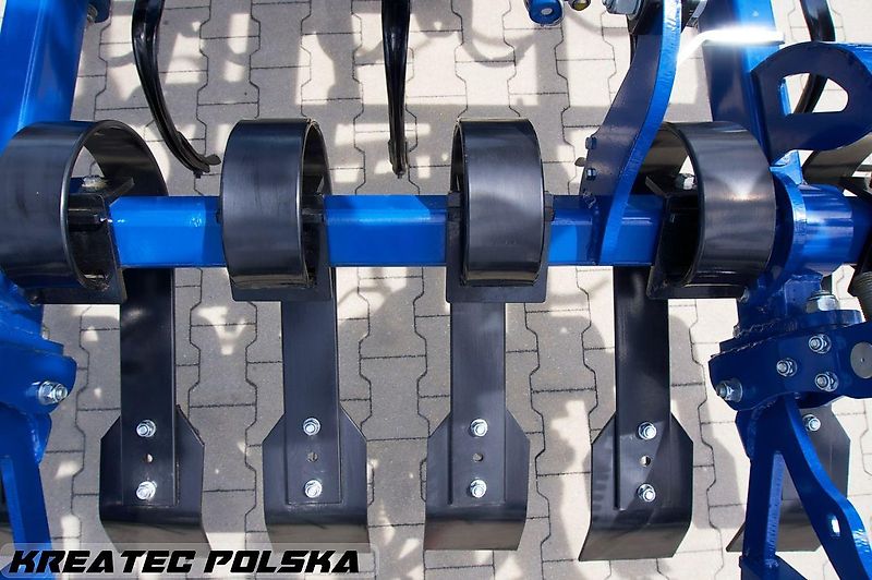 Rolmako Aufsattel-Saatbettgrubber VibroSTAR U445