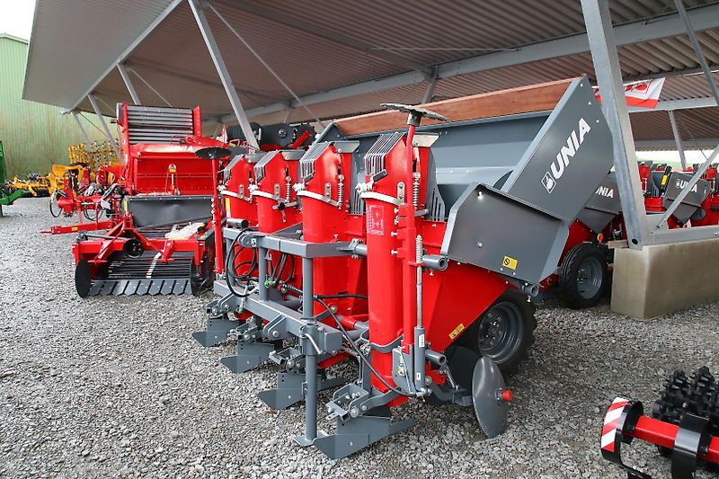 Unia Kora 4H Kartoffellegemaschine 4 reihig