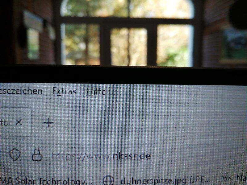 Howard Queckenschleuder Bodenfräse zum Wegschleudern von vorab abgetrentem Bewuchs durch Flügelschargrubber mit Schneidflügeln