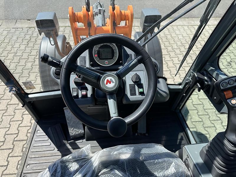 Weidemann 2080 (orange)