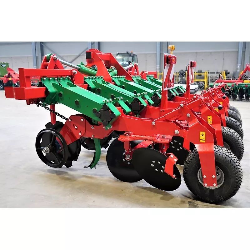 Agro-masz AGREGAT DO UPRAWY MIĘDZYRZĘDOWEJ (PIELNIK)/ZWISCHENREIHENBEARBEITUNGSGERÄT (UNKRAUTSTECHER)