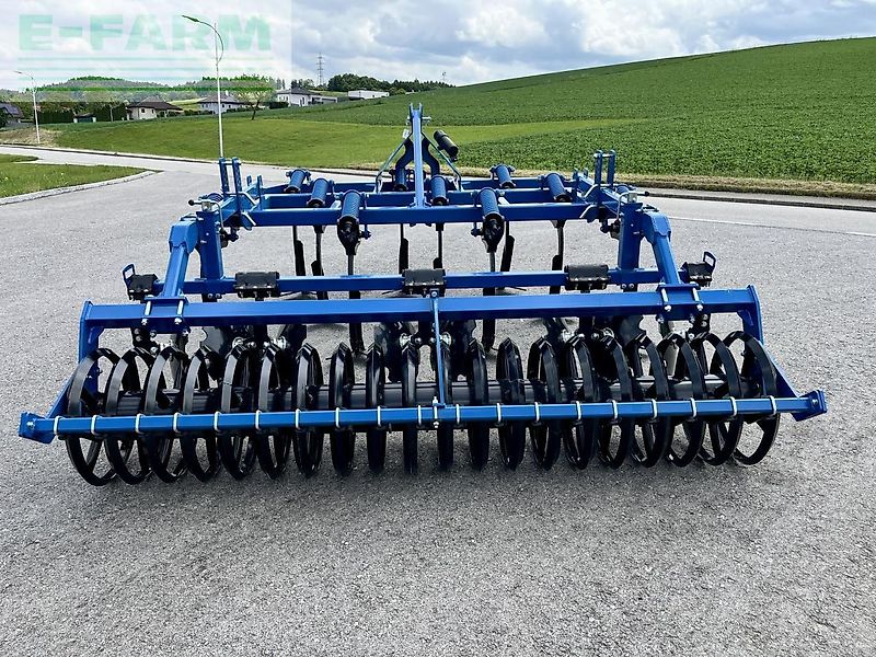 Agro-Tom profi line beta ii - grubber 3m gefedert
