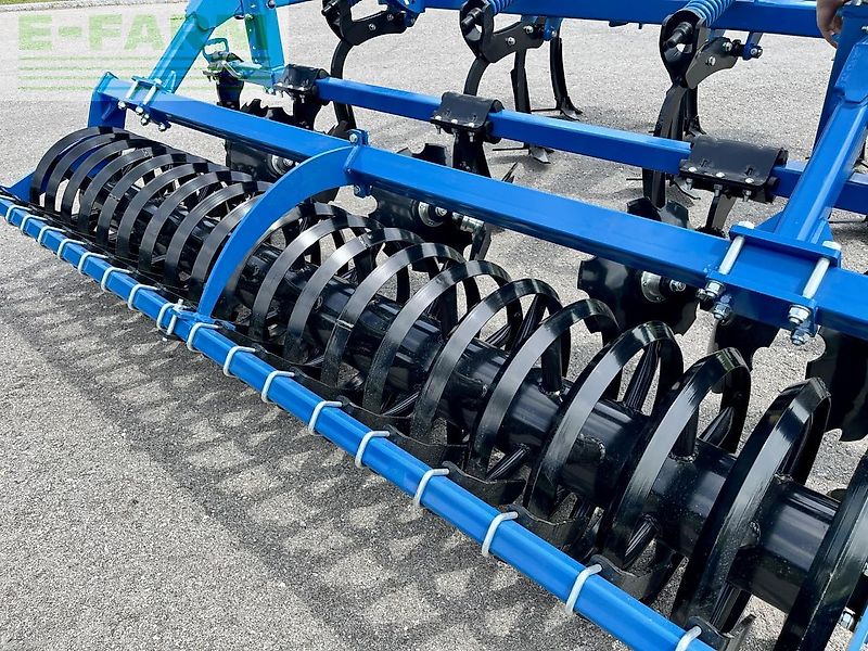 Agro-Tom profi line beta ii - grubber 3m gefedert