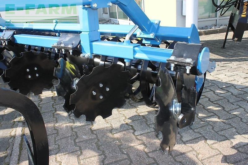 Agro-Tom profi line beta i - grubber 3m