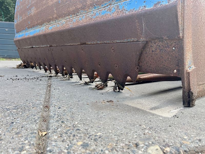 AP KUILHAPPER MET HEFMAST