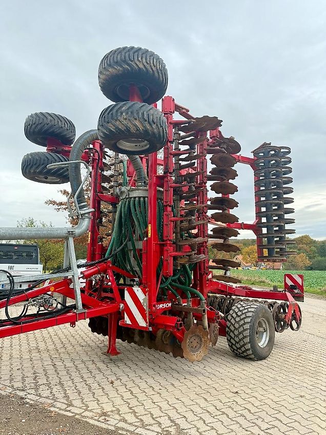 Horsch Horsch Joker 8 RT mit Vogelsang Gülleverteiler