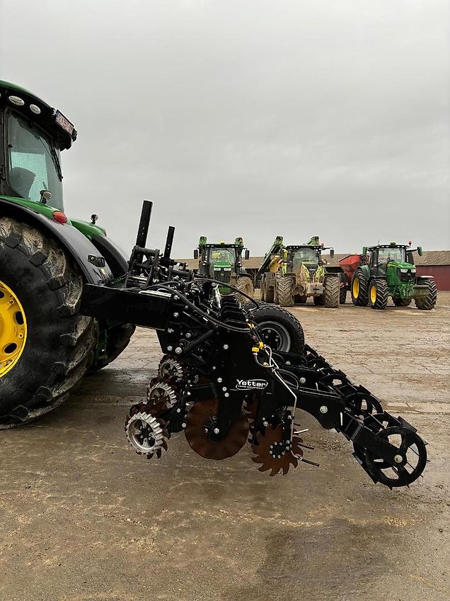 Yetter 2984 Strip Freshiner