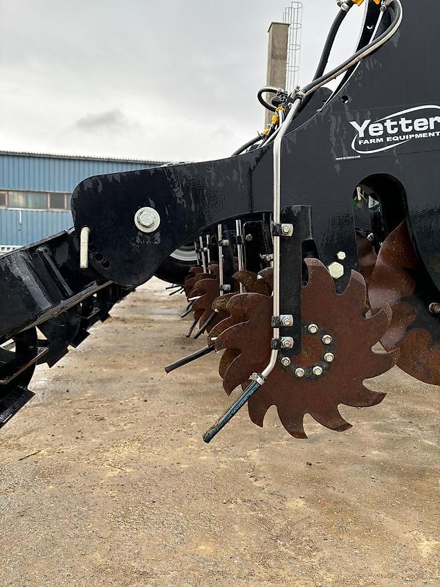 Yetter 2984 Strip Freshiner