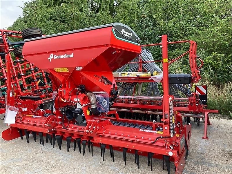 Kverneland E-Drill MAXI PLUS/ kombination med gødningsplace