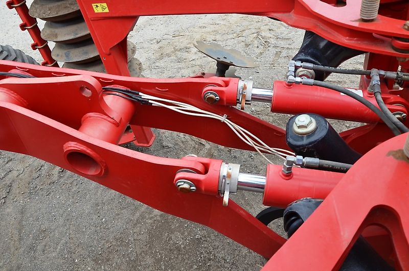 Horsch Terrano 4FX