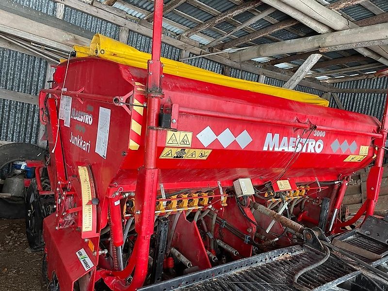 Junkkari MAESTRO 3000