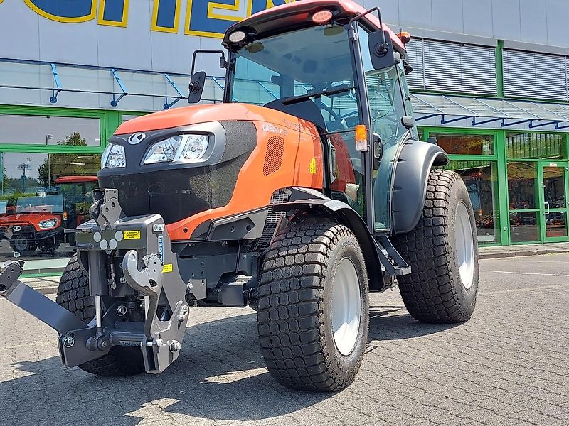 Kubota M5-072 Narrow