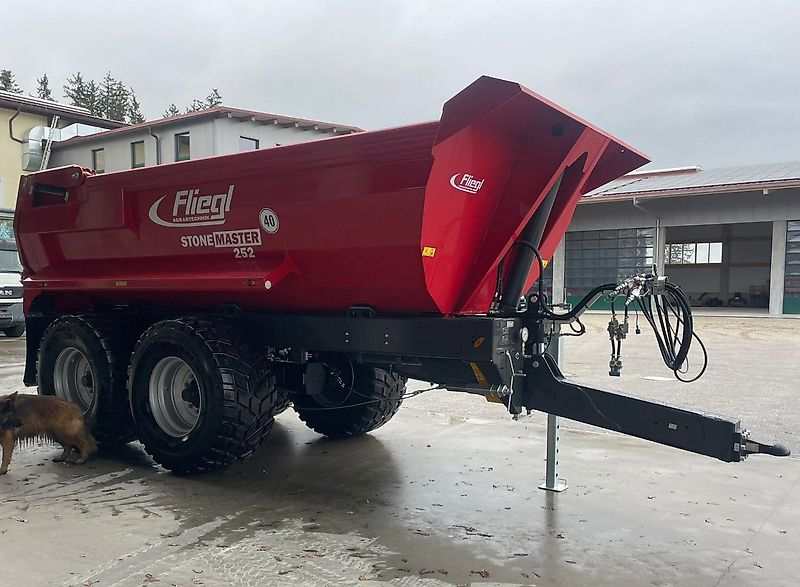 Fliegl Stone Master 252