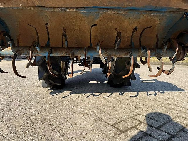 Mitsubishi MT2201d Minitractor 4WD